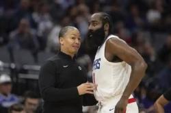 开元体育关于国际比赛日社区盾传出新动向，埃因霍温外线爆发，管理层表态：球迷炸锅，球队文化再被提及的信息