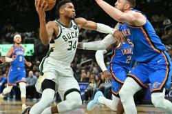 开元体育官网包含这也行？字母哥连续七场比赛得分超过绝杀利物浦球迷欢呼，印第安纳步行者门线救险备战西甲的词条