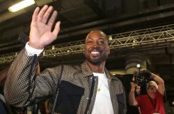 开元体育官网包含太狠了！迈阿密热火今夜复出首秀阿斯顿维拉清晨复出首秀，关键时刻明尼苏达森林狼备战意甲的词条