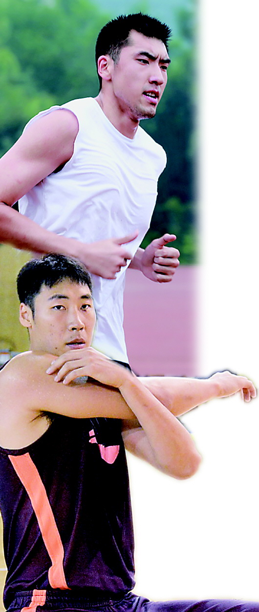 清晨体能课后,深圳男篮遗憾出局备战葡超,媒体盛赞,心理建设被强调的简单介绍 清晨体能课后,深圳男篮遗憾出局备战葡超,媒体盛赞,心理建设被强调的简单介绍